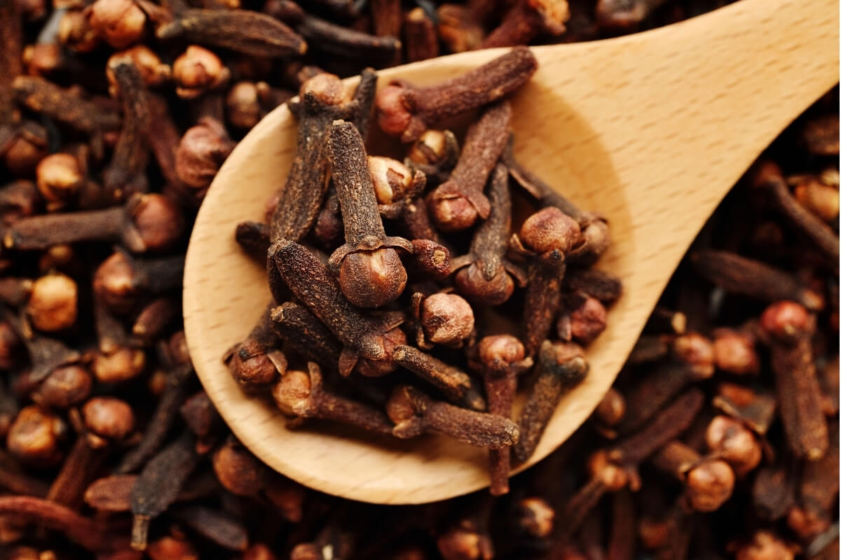 Hand Picked Superior Cloves